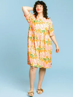 Aamu Mekko, Growth Pink><noscript><img width=