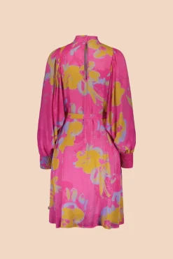 Puff Mekko, Super Pink><noscript><img width=