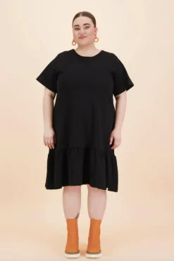 Ruffle T-Paitamekko, Musta><noscript><img width=