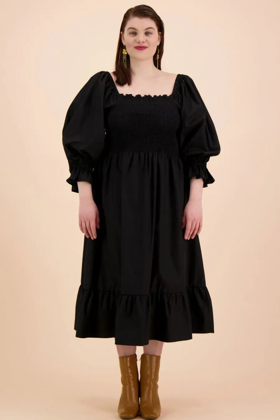 Smock Mekko, Musta>Kaiko Online