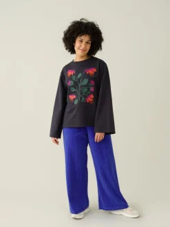 Botania Embroidery Collegepaita><noscript><img width=