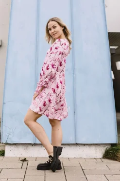 Hailey Mekko, Ballet Of Blossoms><noscript><img width=