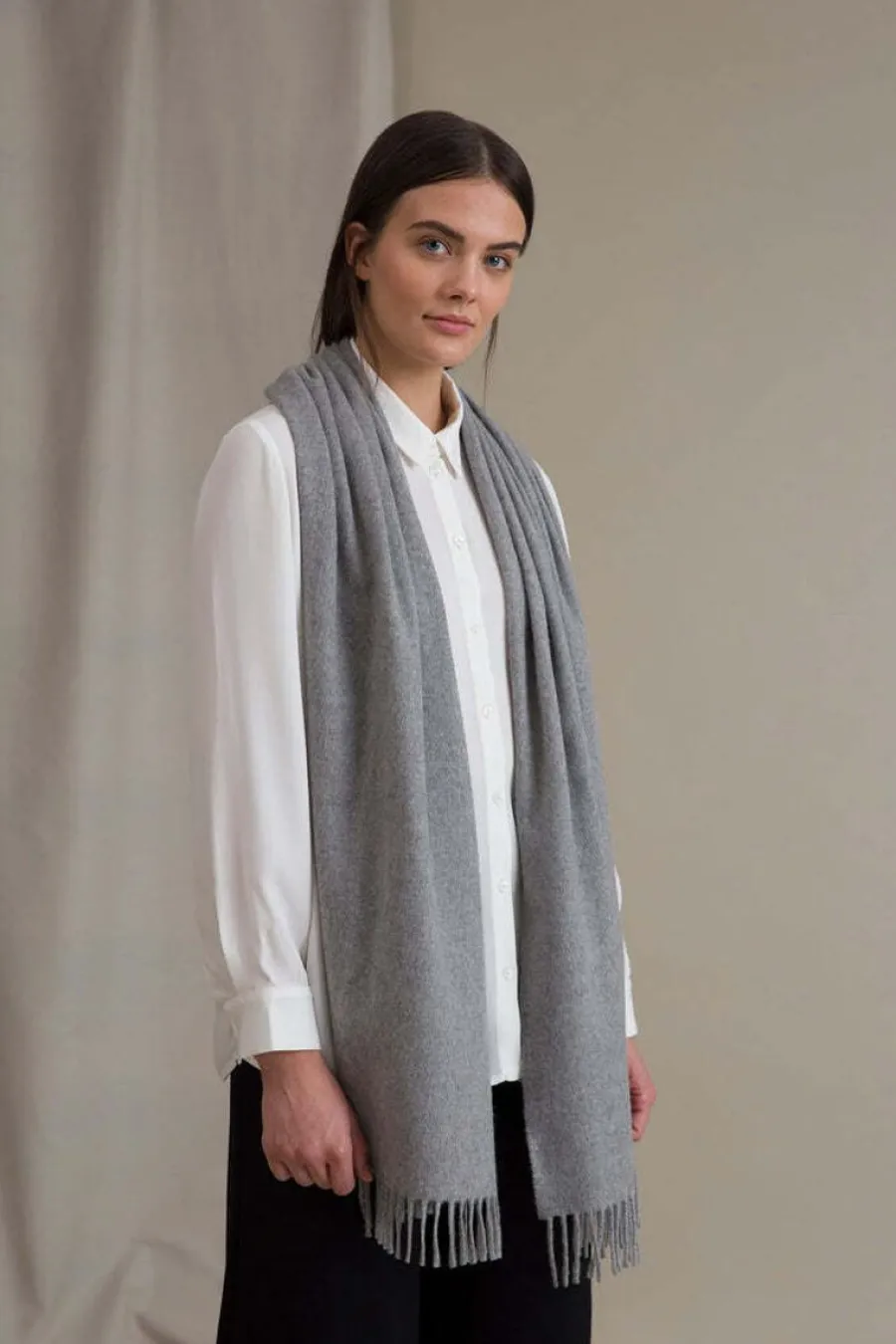 Connie Huivi>Voglia Shop
